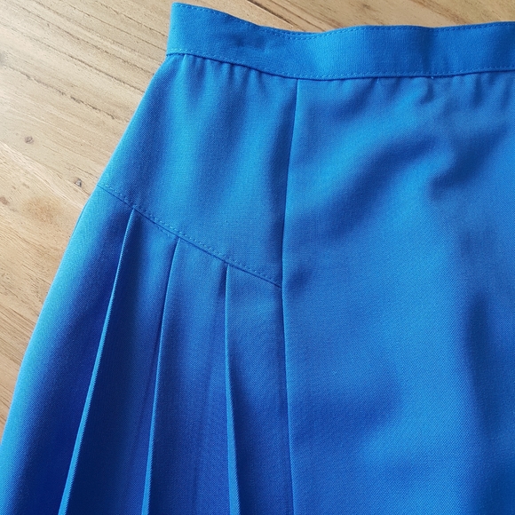 Vintage A Line Pleated Midi Skirt - Sz 2 - Picture 2 of 15